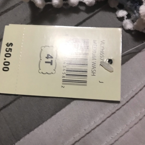 2 outfits size 4 toddlers , overalls and jumpsuit! - Picture 6 of 12